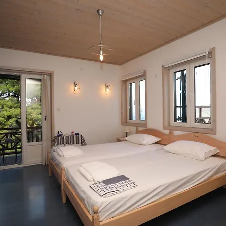 Milma * 斯科派洛斯